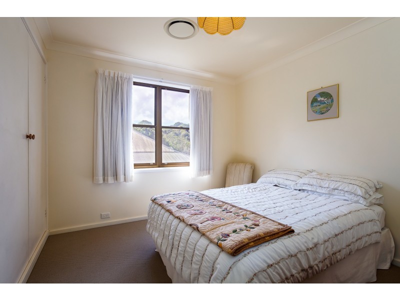 5 Raymond Street, Speers Point NSW 2284