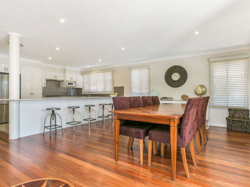 17 Sassafras Close, Valentine NSW 2280