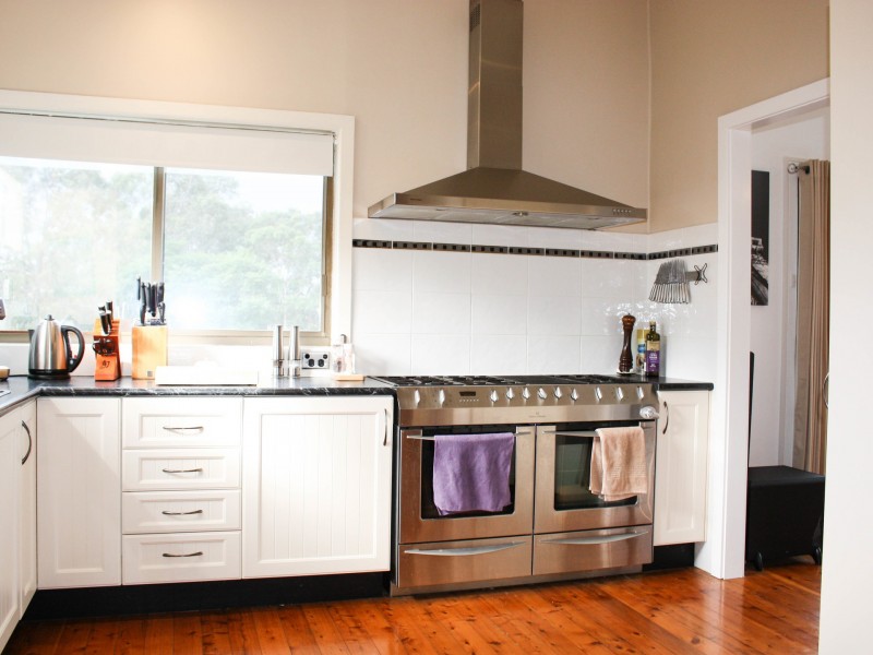 26 Barina Avenue, Kilaben Bay NSW 2283