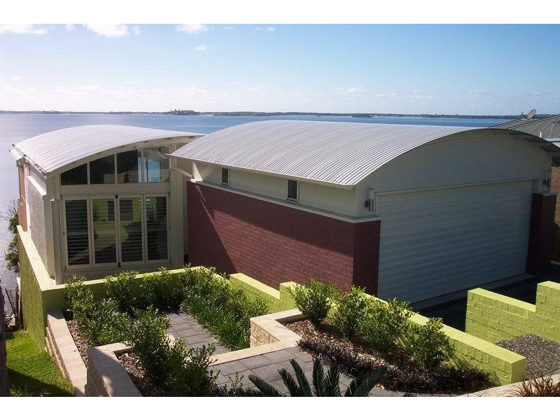 237 Fishing Point Road, Fishing Point NSW 2283