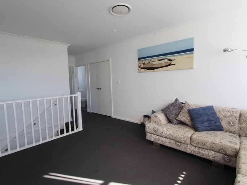 15 Village Grove, Caves Beach NSW 2281
