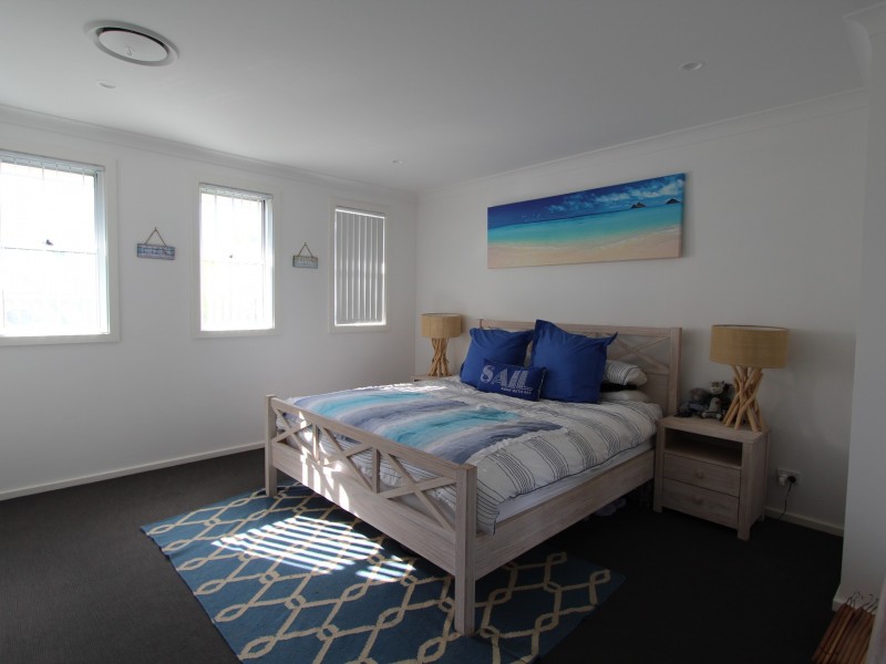 15 Village Grove, Caves Beach NSW 2281