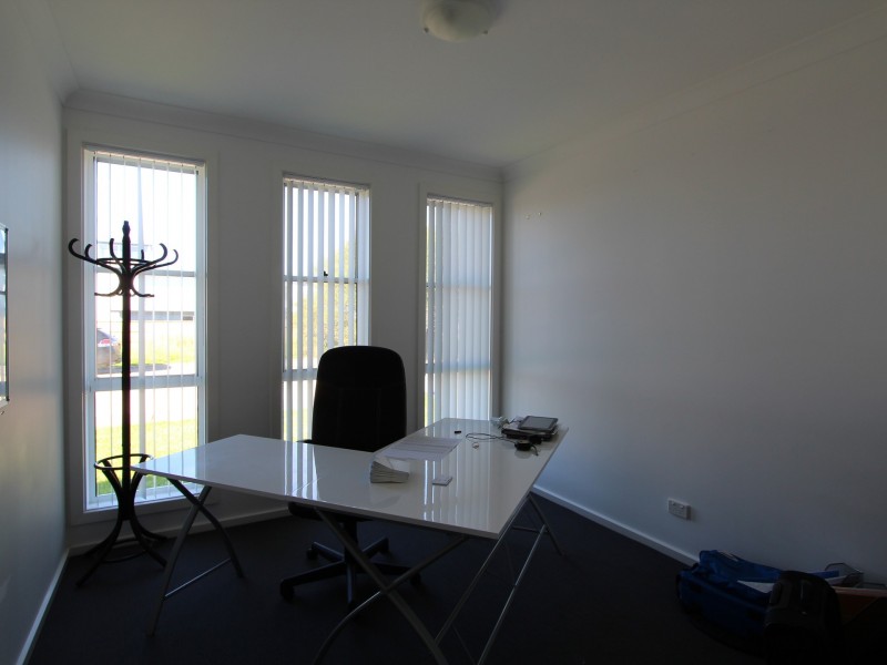 15 Village Grove, Caves Beach NSW 2281