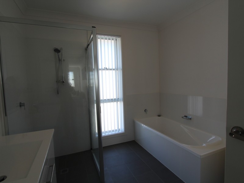 15 Village Grove, Caves Beach NSW 2281