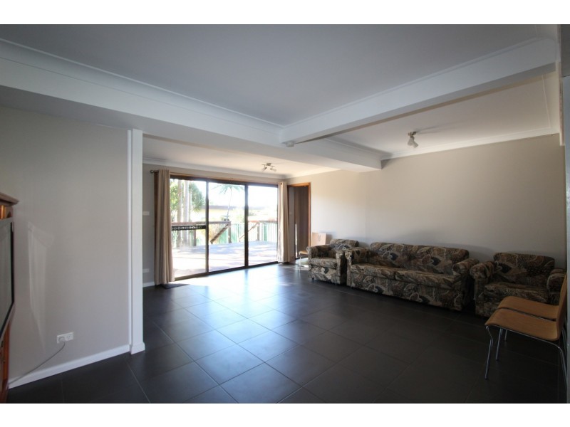 35 Bay Street, Balcolyn NSW 2264