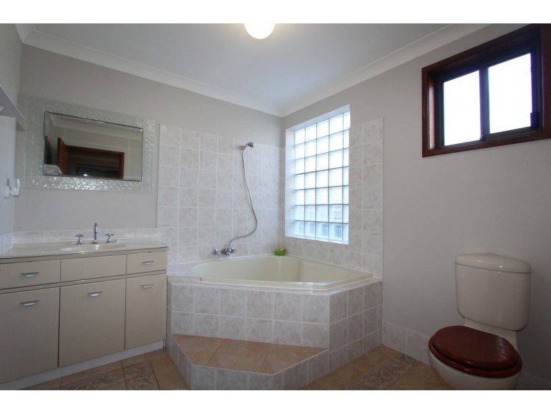 35 Bay Street, Balcolyn NSW 2264