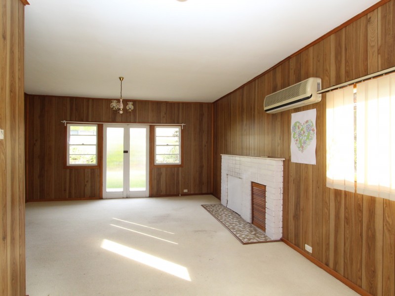 31 Tallawalla Road, Valentine NSW 2280