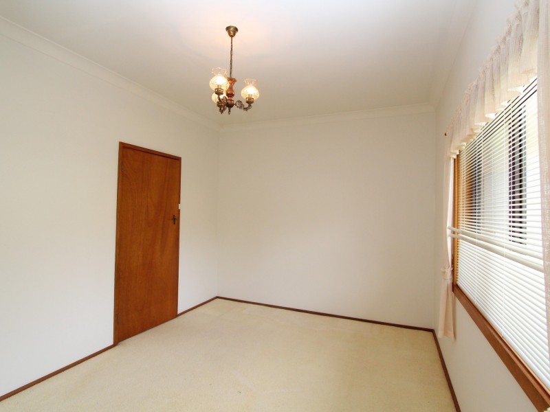 31 Tallawalla Road, Valentine NSW 2280