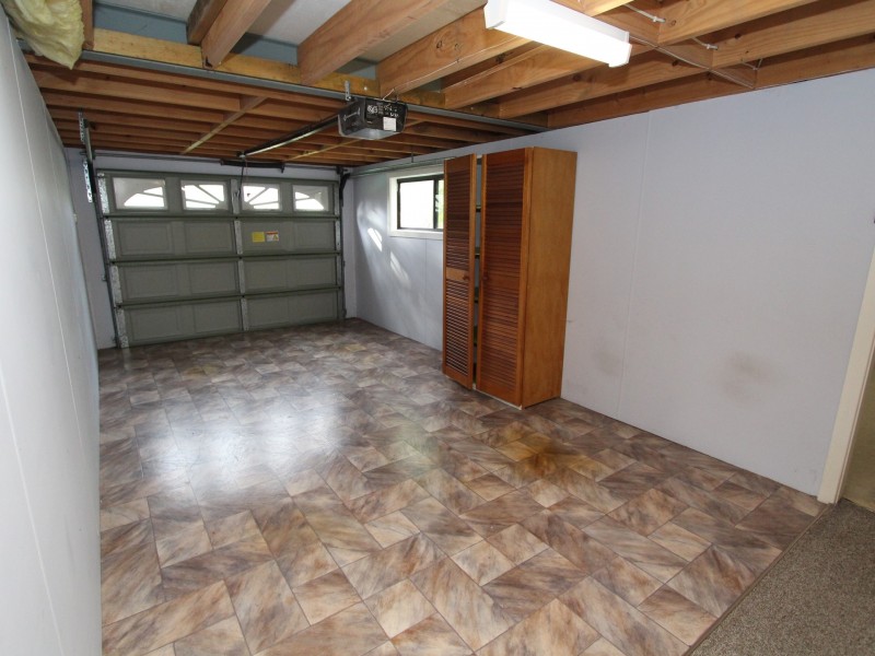 31 Tallawalla Road, Valentine NSW 2280