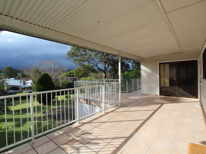 31 Tallawalla Road, Valentine NSW 2280