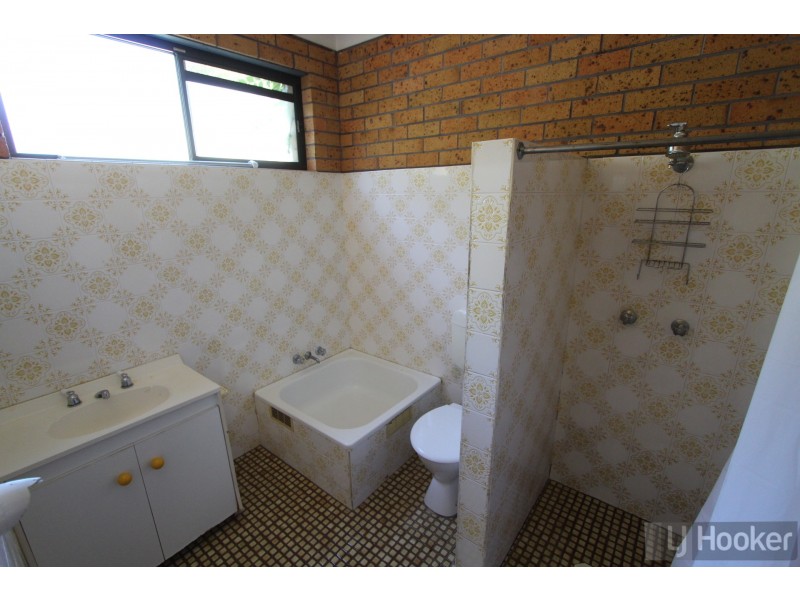 2/18 Day Street, Toronto NSW 2283