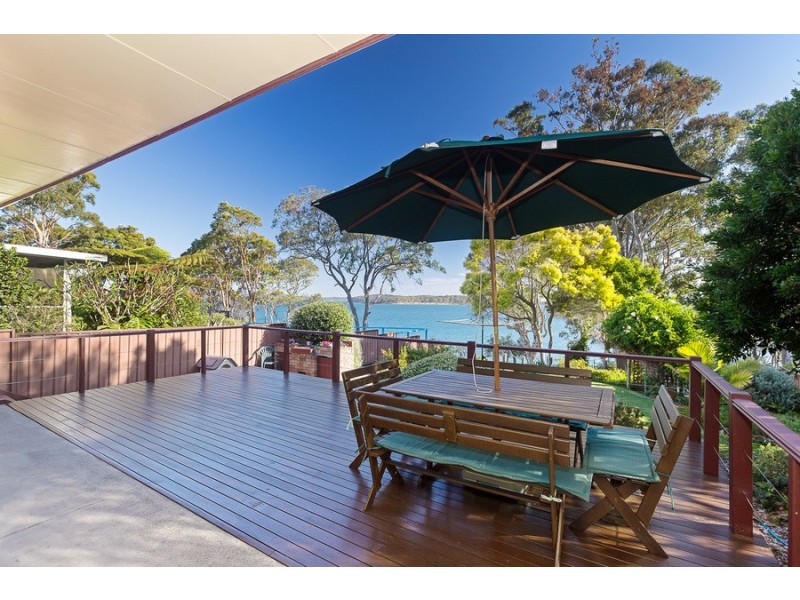 60 Dobell Drive, Wangi Wangi NSW 2267