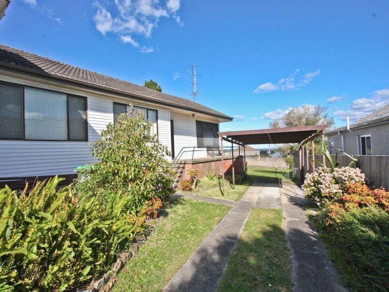 2/17 Kanundra Street, Belmont North NSW 2280