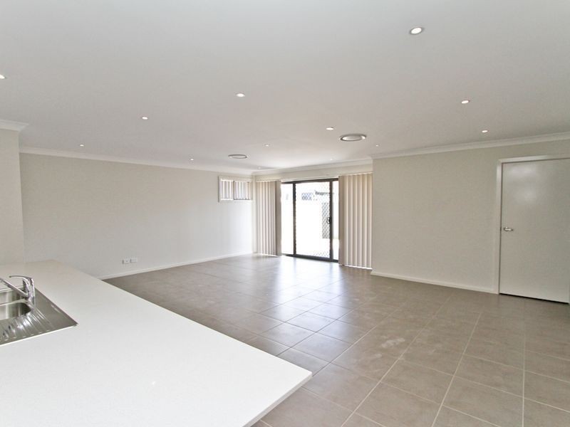 841 Macquarie Drive, Croudace Bay NSW 2280