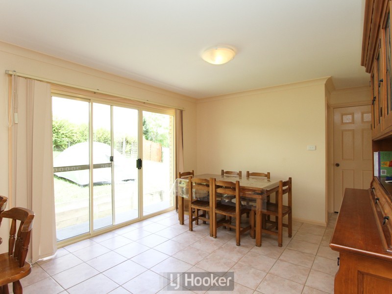 1 Chardonnay Court, Eleebana NSW 2282