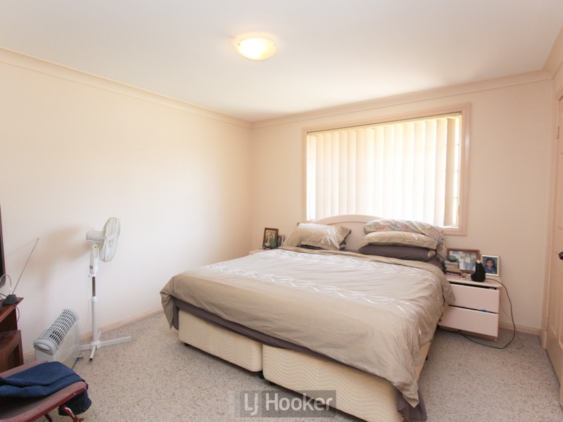 1 Chardonnay Court, Eleebana NSW 2282