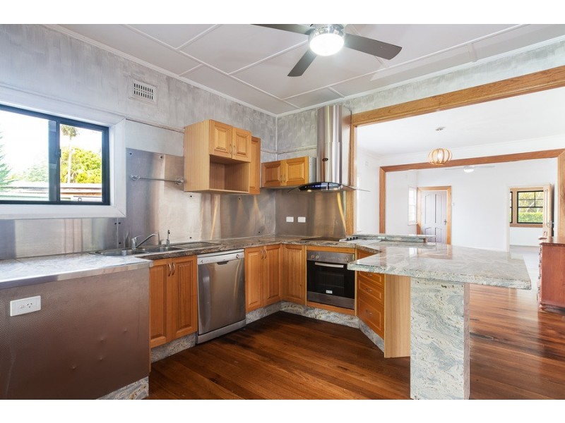 27 Venetia Avenue, Blackalls Park NSW 2283