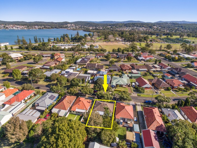 14 Edith Street, Speers Point NSW 2284