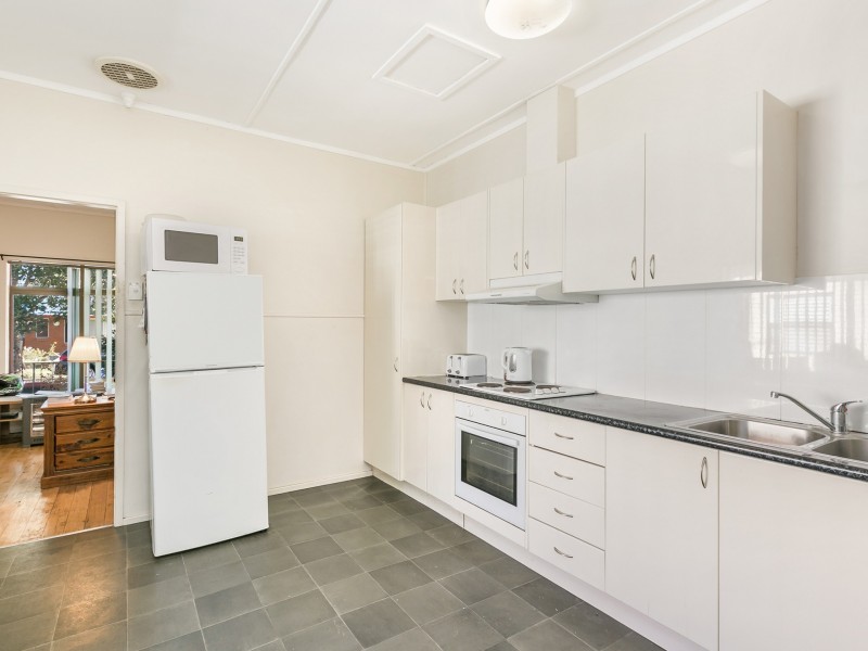 14 Edith Street, Speers Point NSW 2284