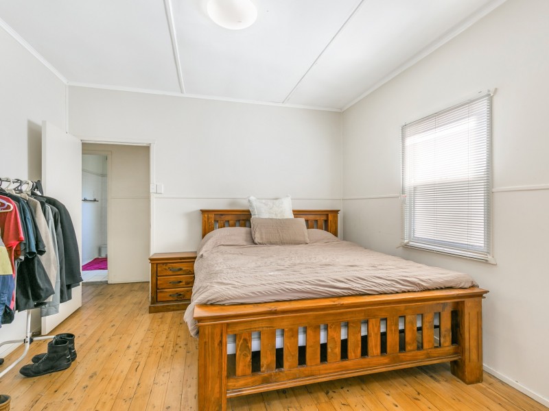 14 Edith Street, Speers Point NSW 2284