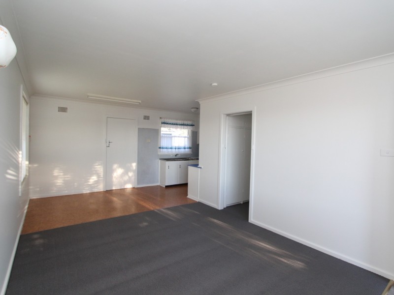 1/56 Dilkera Avenue, Valentine NSW 2280