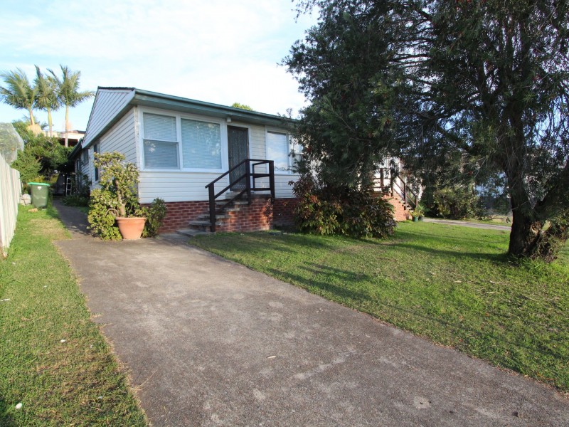 1/56 Dilkera Avenue, Valentine NSW 2280