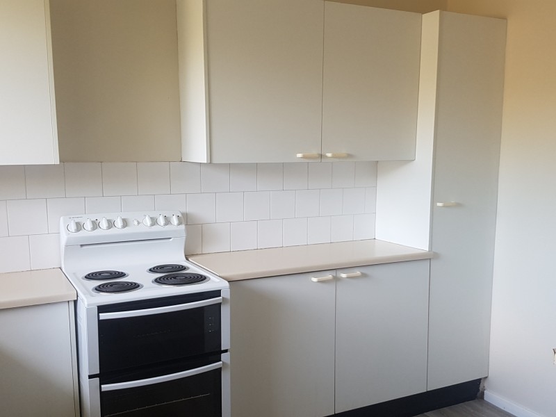 10 Threlkeld Drive, Bolton Point NSW 2283