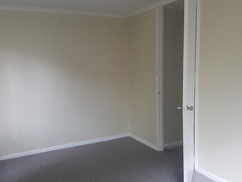 10 Threlkeld Drive, Bolton Point NSW 2283