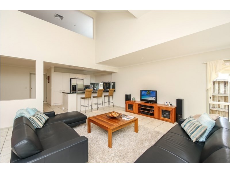 3 Boatmans Row, Eleebana NSW 2282