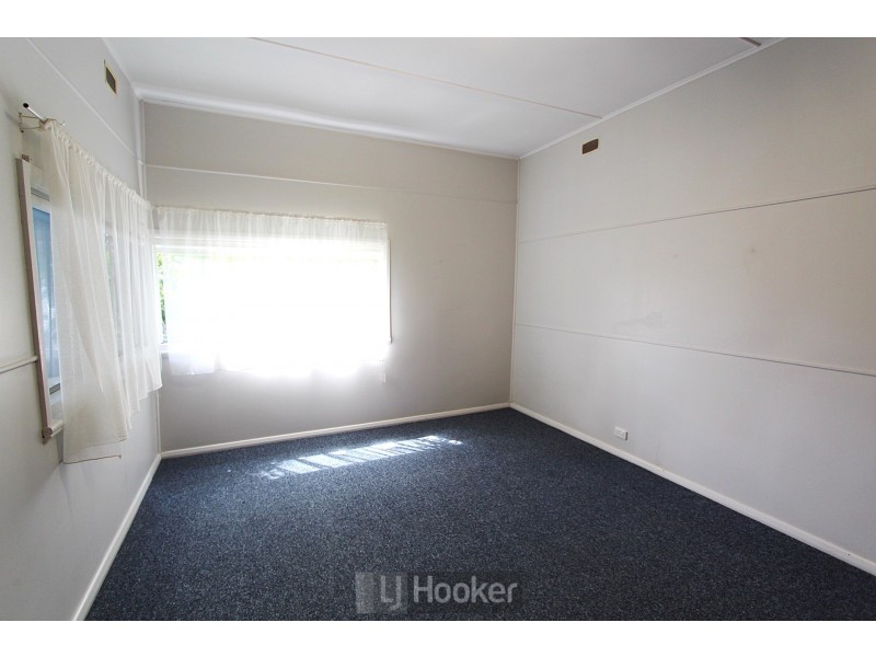 26 Tallawalla Road, Valentine NSW 2280