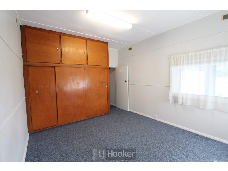 26 Tallawalla Road, Valentine NSW 2280