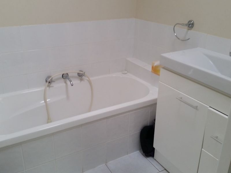 22 Threlkeld Drive, Bolton Point NSW 2283