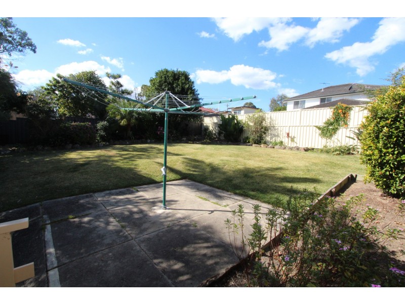 36 Glad Gunson Drive, Eleebana NSW 2282