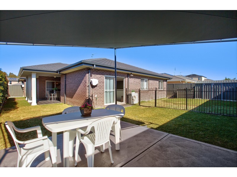 40 John Darling Avenue, Belmont North NSW 2280