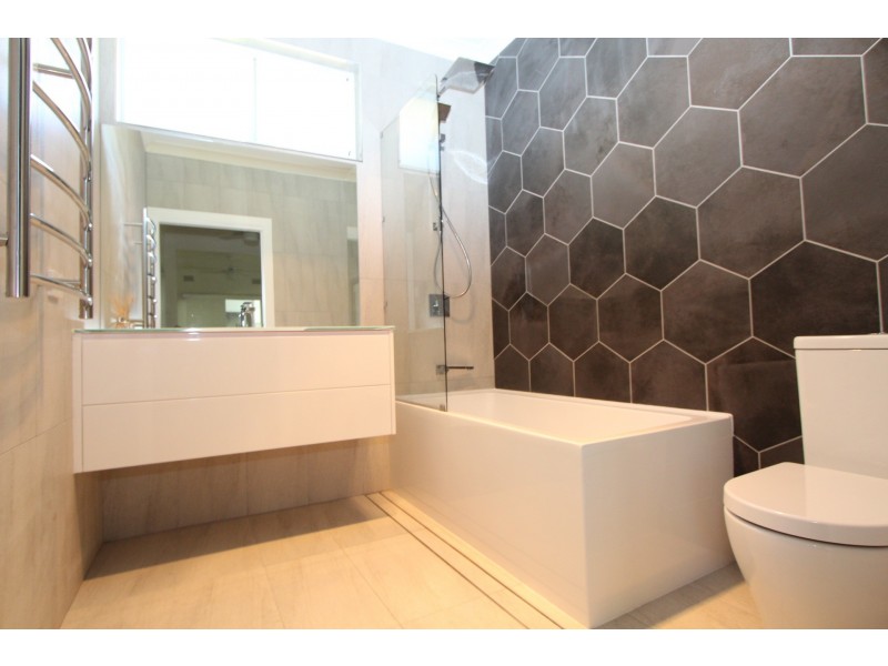 177 Park Avenue, Kotara NSW 2289