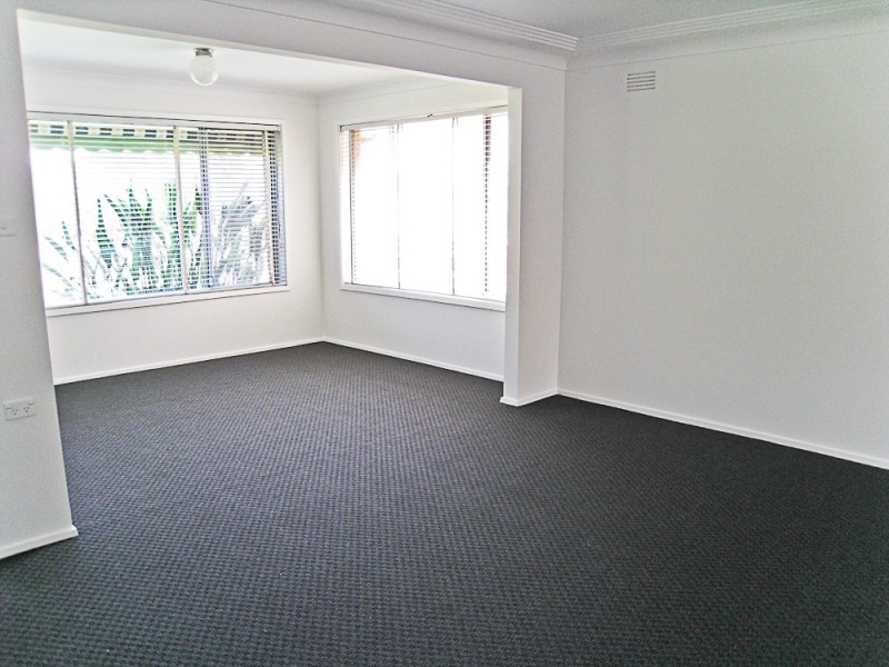 21 Anglers Place, Eleebana NSW 2282
