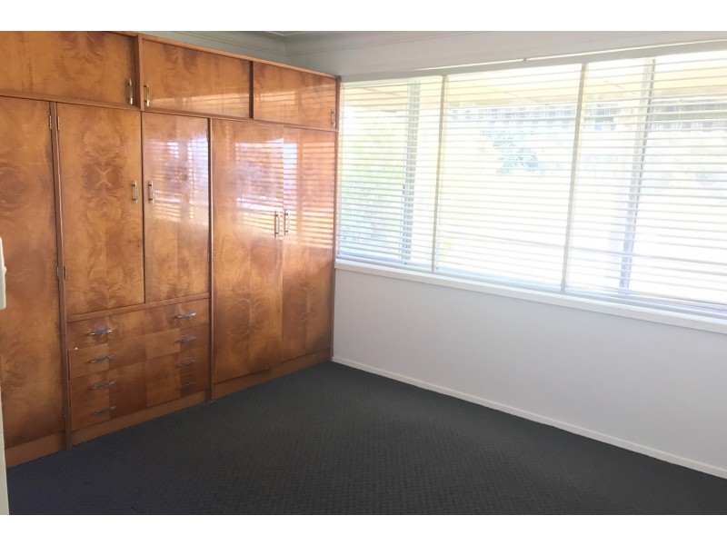 21 Anglers Place, Eleebana NSW 2282