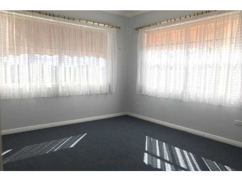 166 The Boulevard, Toronto NSW 2283