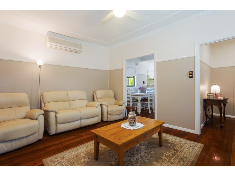 129 Main Road, Speers Point NSW 2284
