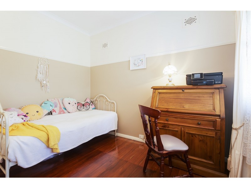 129 Main Road, Speers Point NSW 2284