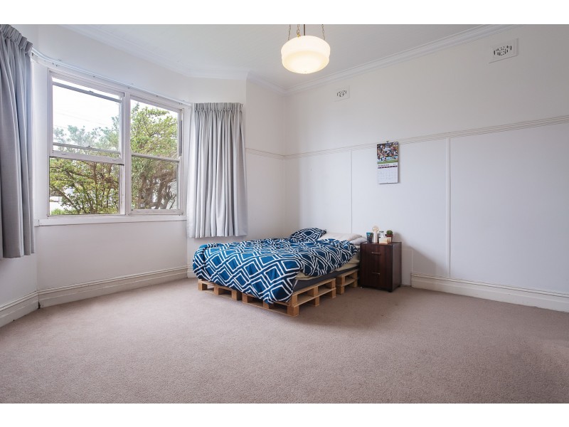 1 Curry Street, Merewether NSW 2291