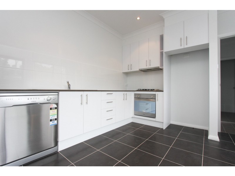 4/8 Bayview Street, Warners Bay NSW 2282