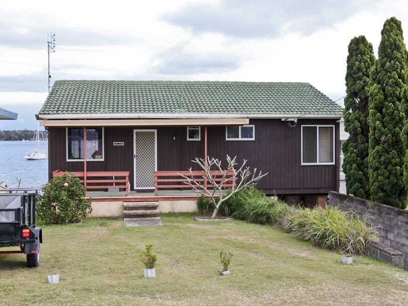 106 Marine Parade, Nords Wharf NSW 2281