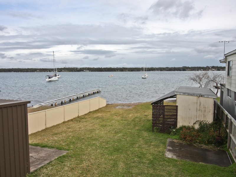 106 Marine Parade, Nords Wharf NSW 2281