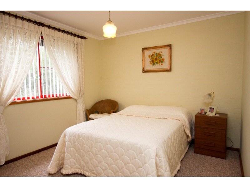 8/50 Allambee Place, Valentine NSW 2280