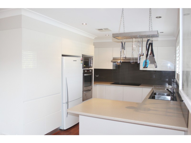 10 Yvonne Close, Jewells NSW 2280