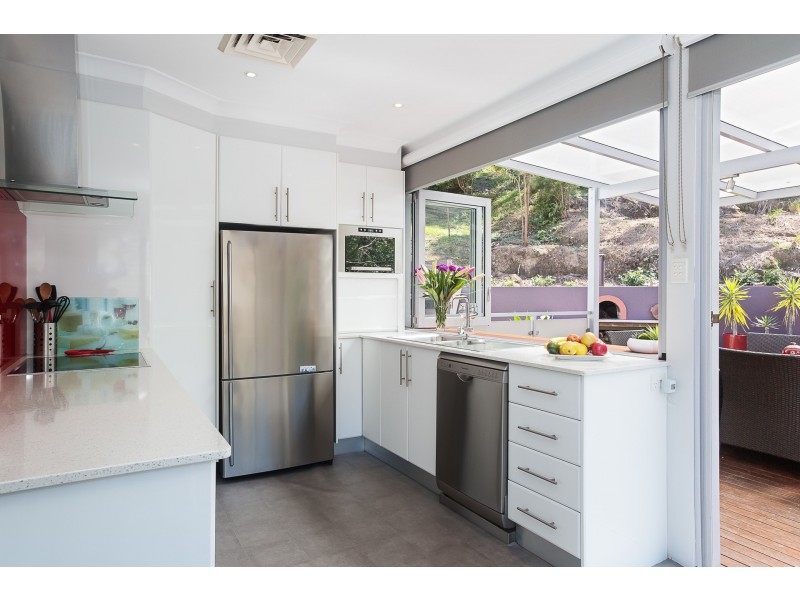 23 Delma Parade, Warners Bay NSW 2282