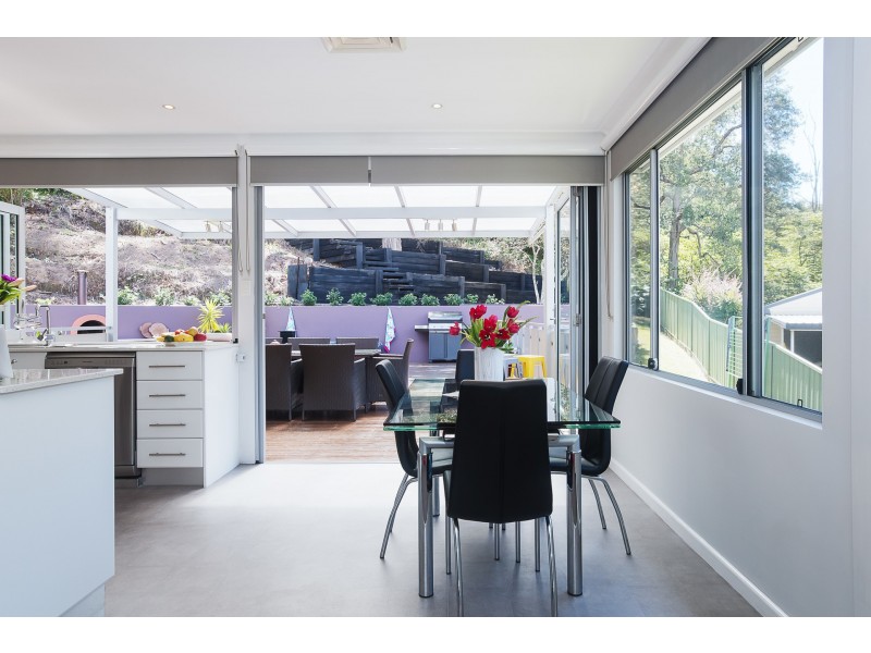 23 Delma Parade, Warners Bay NSW 2282