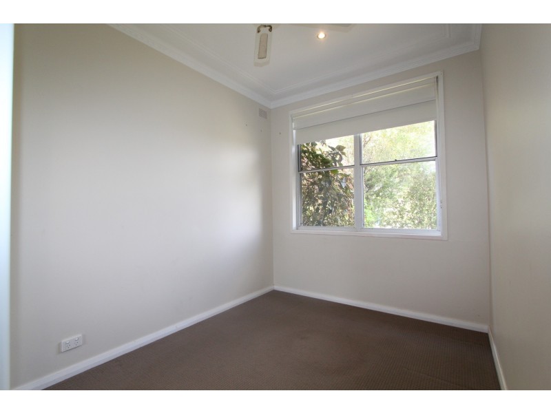 83 Thompson Road, Speers Point NSW 2284