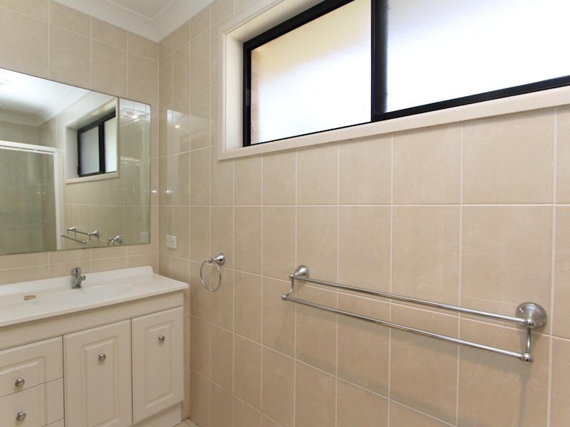 516 The Esplanade, Warners Bay NSW 2282